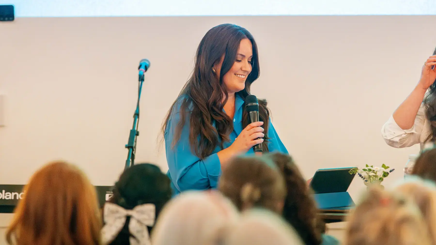 Bethany Hobbs speaking to women at Rise
